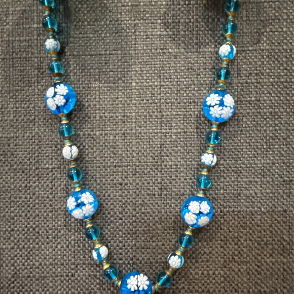 Artisan glass necklace with white flowers and aqua blue glass - Picture 3 of 8